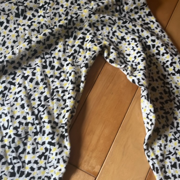 Diane VonFurstenberg Cardigan - Picture 6 of 9